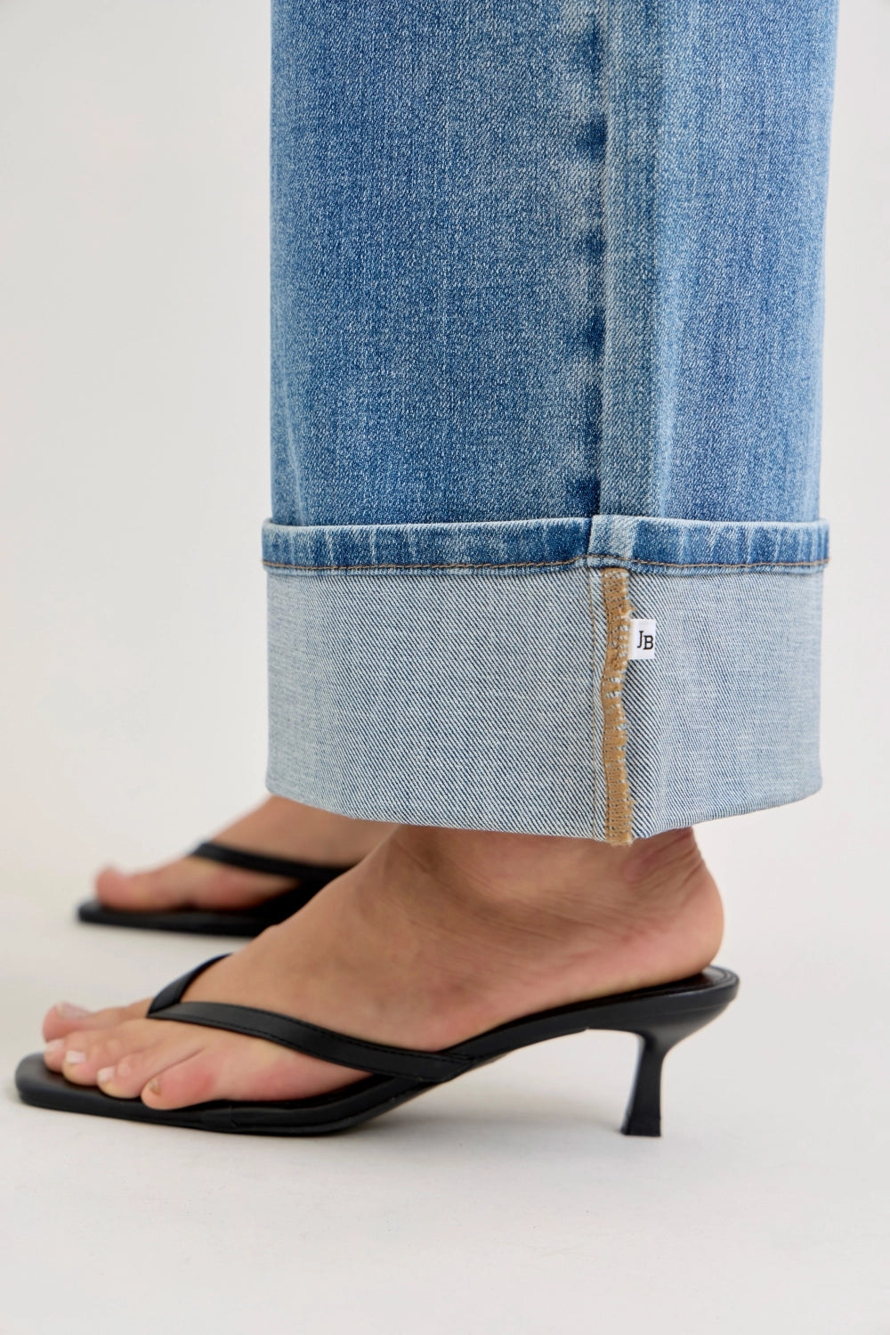 MR Straight w/ Fold Over Wb - JB07