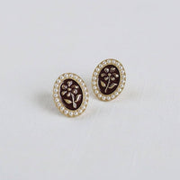 Floral Drop Earrings with Elegant Design