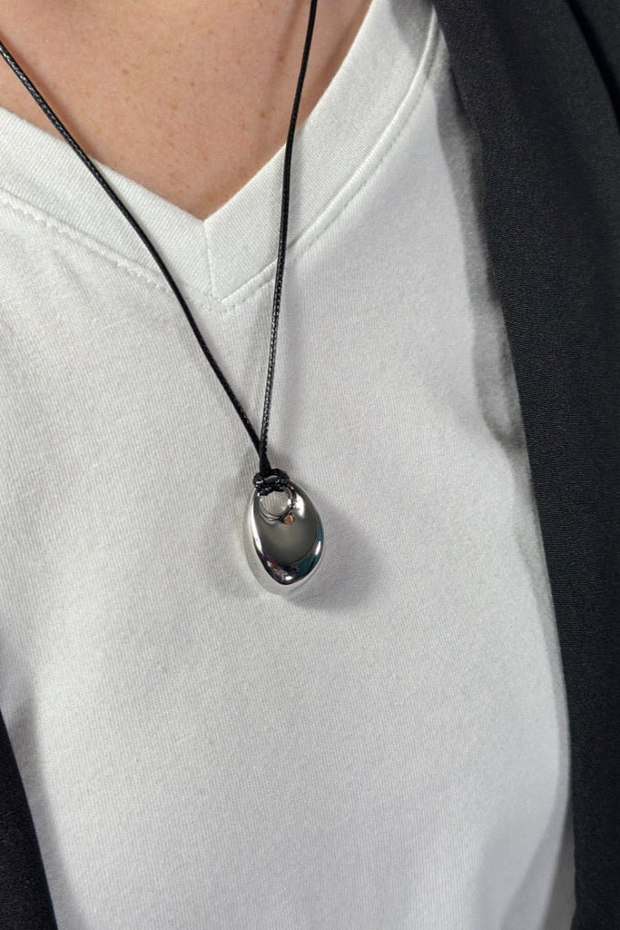 Small Silver Pendant Necklace