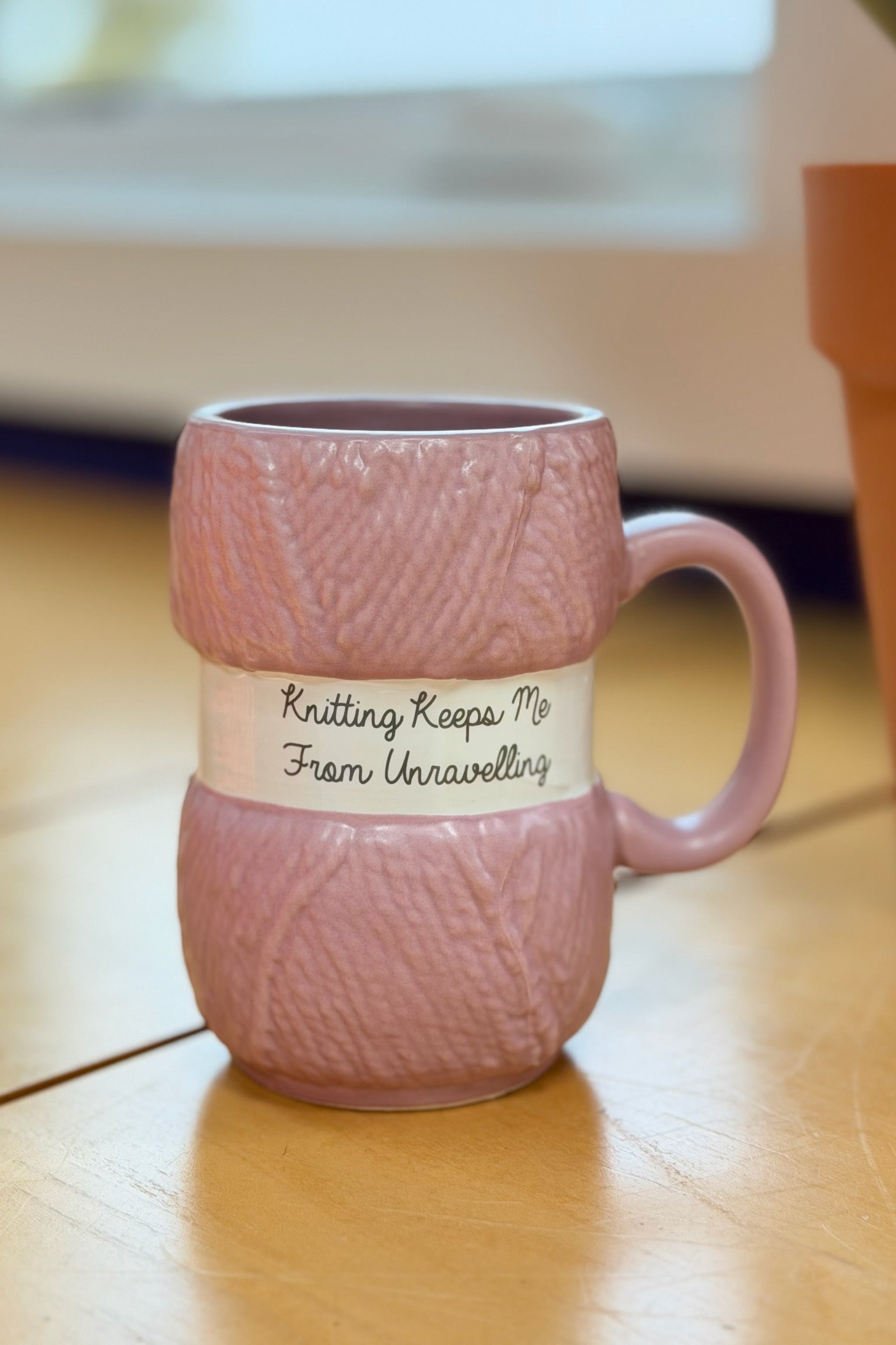 Knitting Mug 'Keeps Me From Unravelling'
