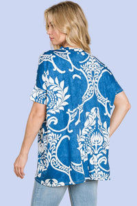 Relaxed V-neck Floral Tee