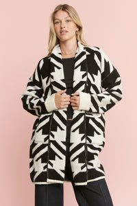 Giant Houndstooth Oversized Cardigan - Black