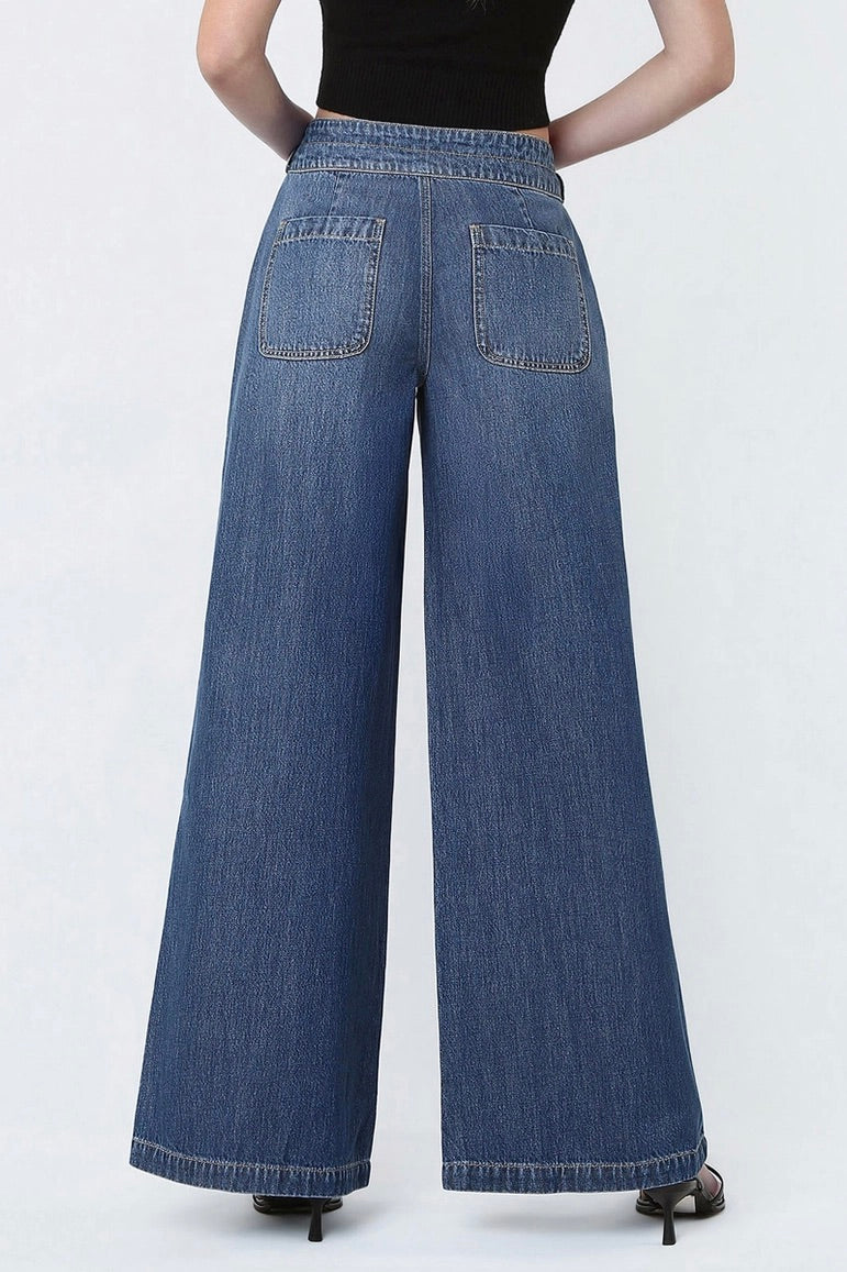 Super High Rise Jeans W Pleats LV2194