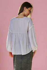 V-neck Lace Balloon Sleeve Blouse