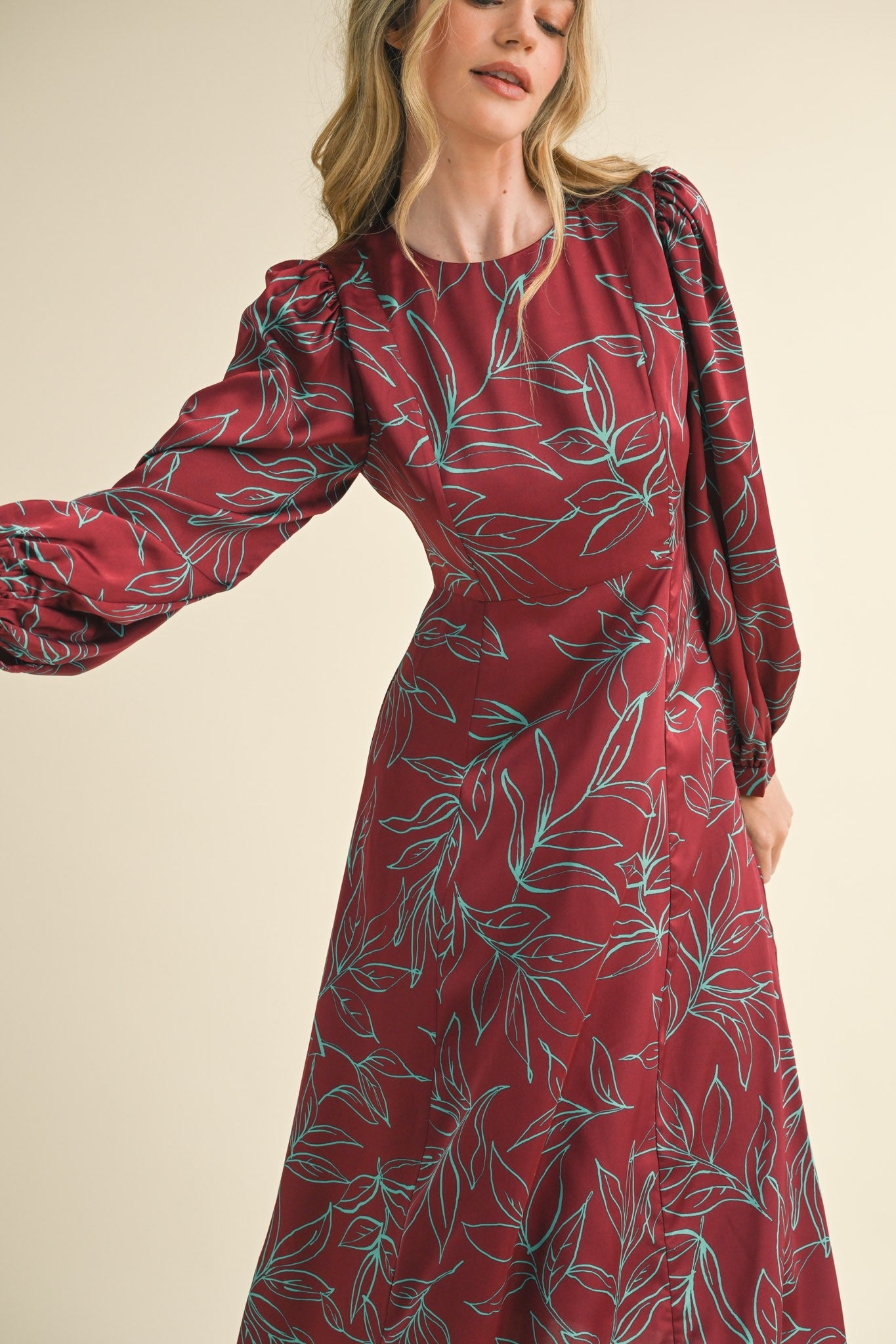 balloon sleeve midi dress Final Sale Plus Size Ruched BodyCon in Metal Chic And Curvy Featuring a true Tiered Balloon Sleeve Midi Dress