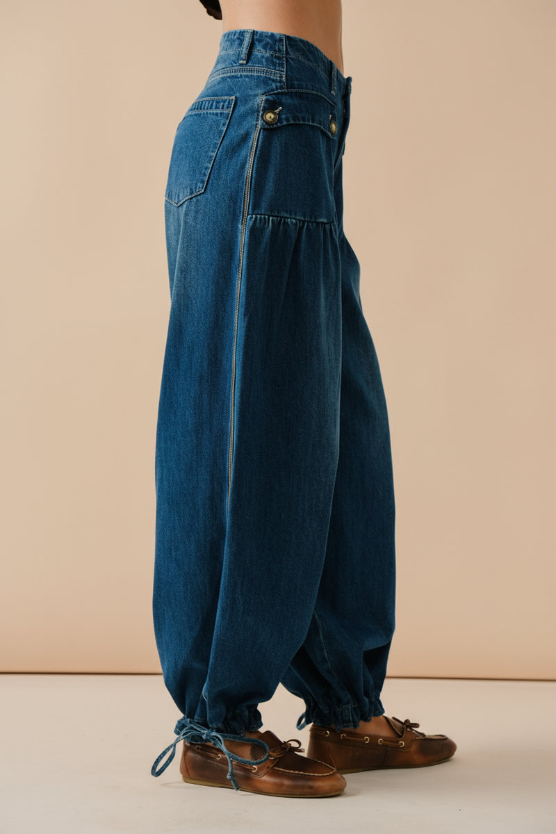 Soft Denim Lotus Jeans