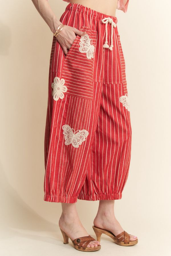 Striped Barrel Embroidered Pants - Red