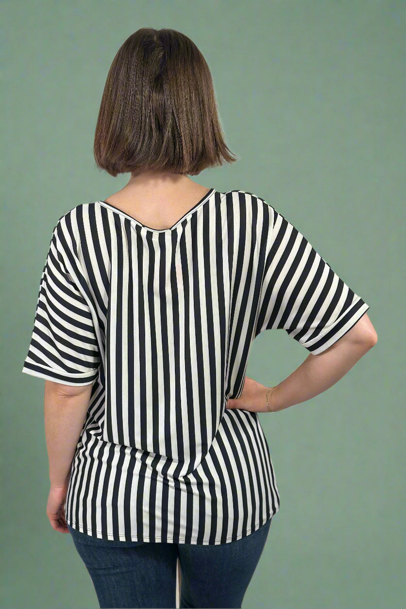 Vertical Stripe V-Neck Top Black & White