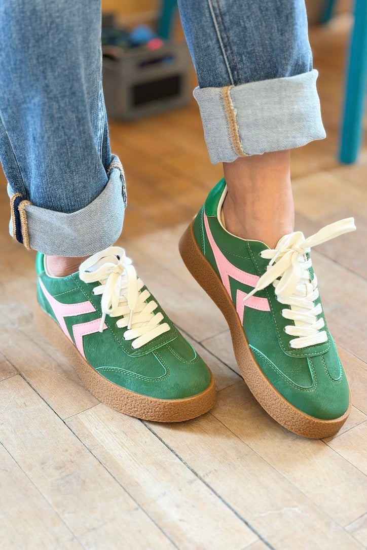 Nova Retro Inspired Low Sneaker - Green
