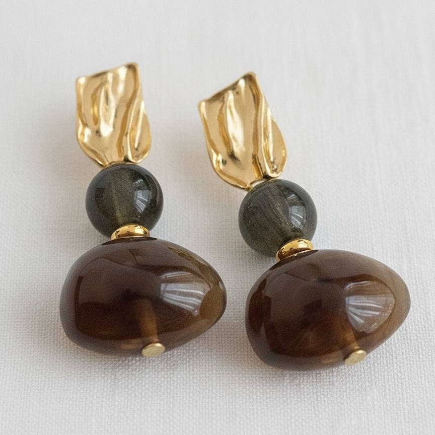 Vintage Swirl Amber Stud Earrings