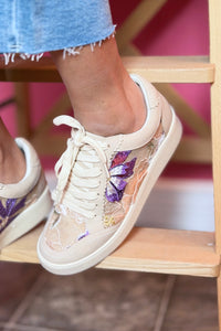 The Tammi - Light Grey Floral Applique Sneaker