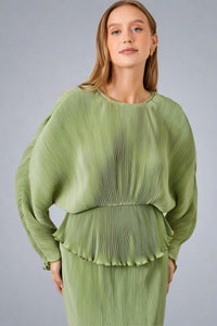 Plisse Dolman Sleeve Blouse - Light Green
