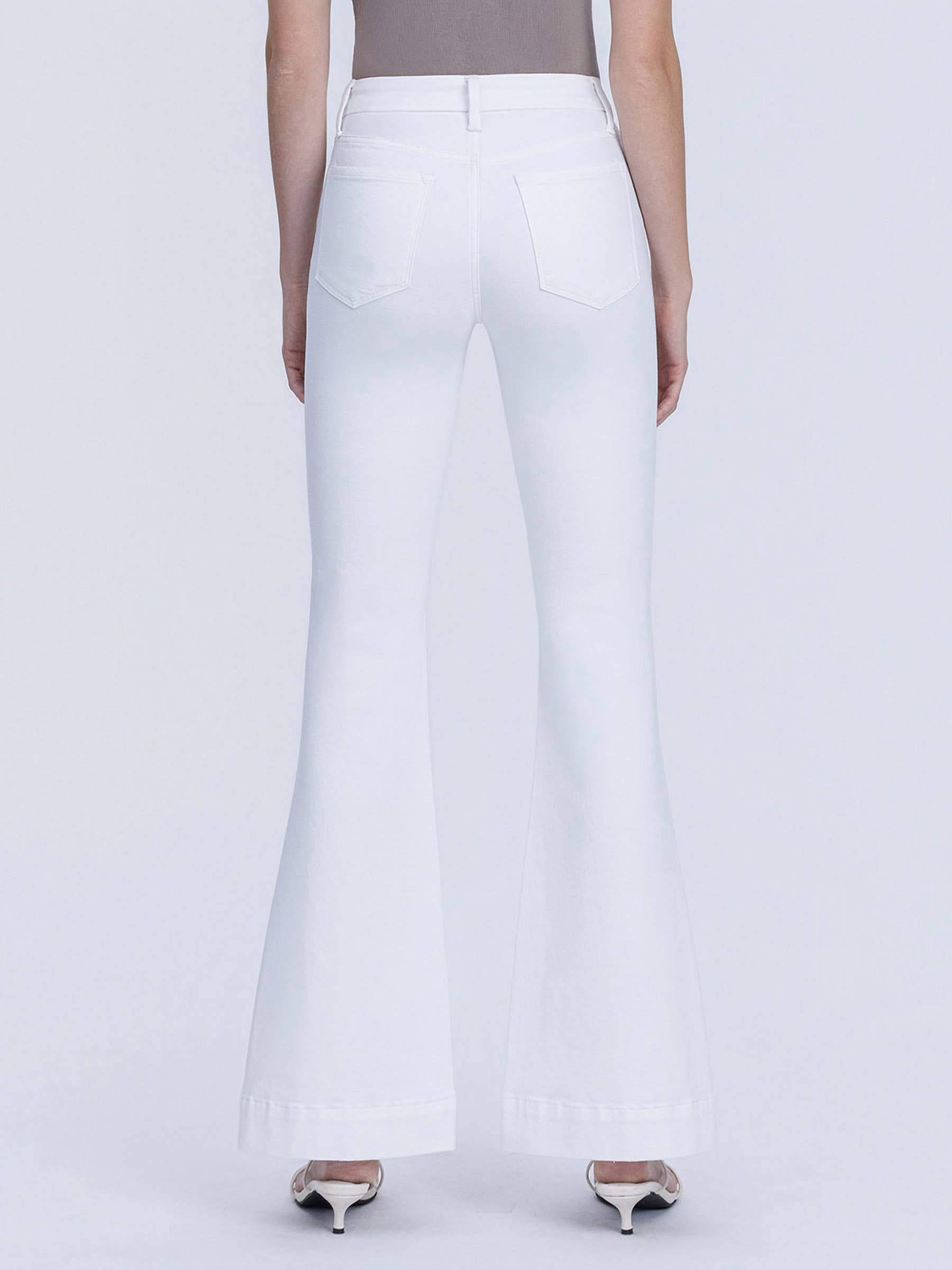 Tummy Control MR White Flare Jeans LV42