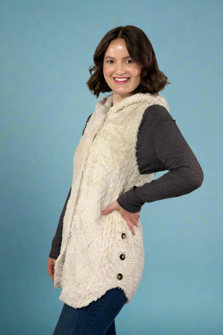 Hooded Cable Fleece Vest - Cream