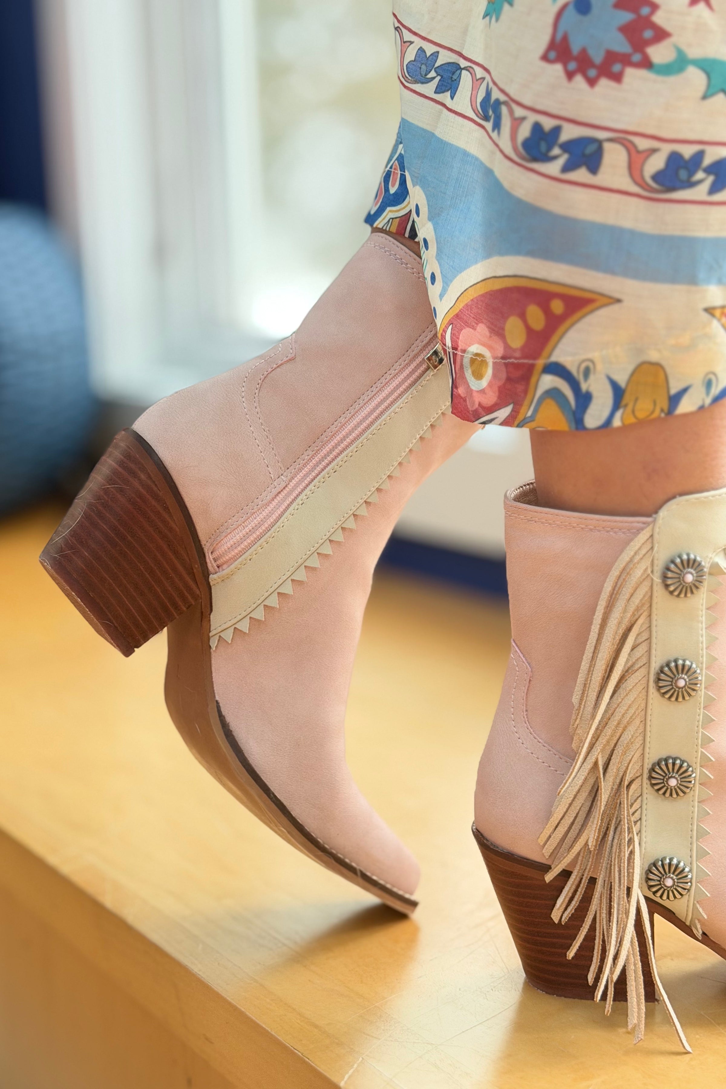 Gizelle Western Fringe Bootie - Pink