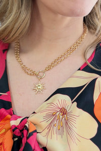 Sun Pendant Chunky Chain Necklace - Gold