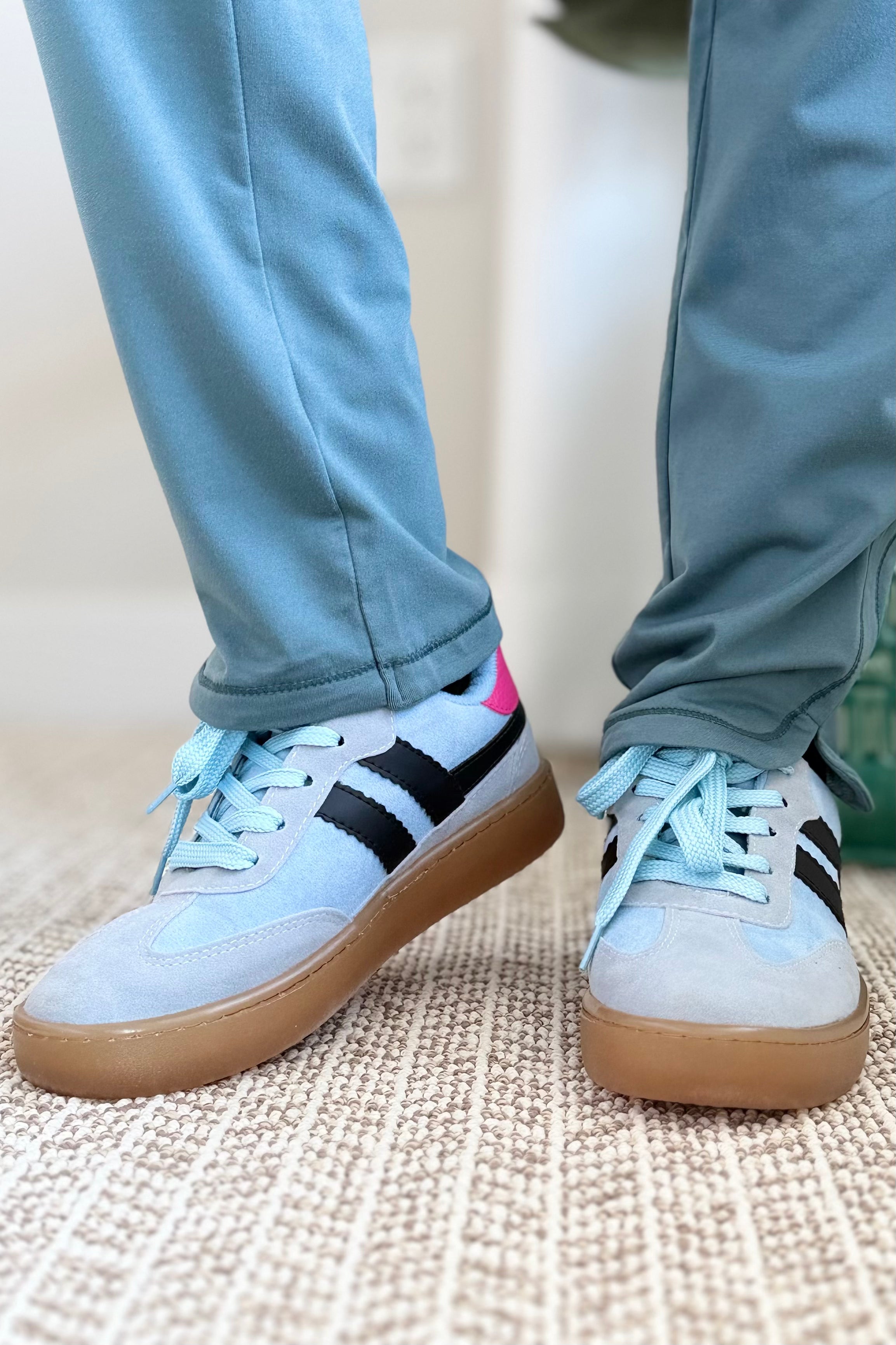 Suede Sneakers Retro Sole With Charm - Blue