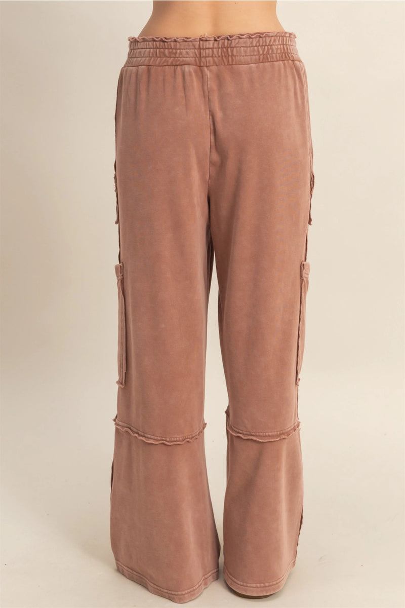 Mineral Washed Cargo Sweatpants - Chestnut