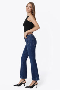 High Rise Patch Pocket Flare Jeans LV2092