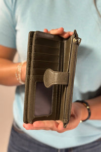 Crissy Woven Wallet - Olive
