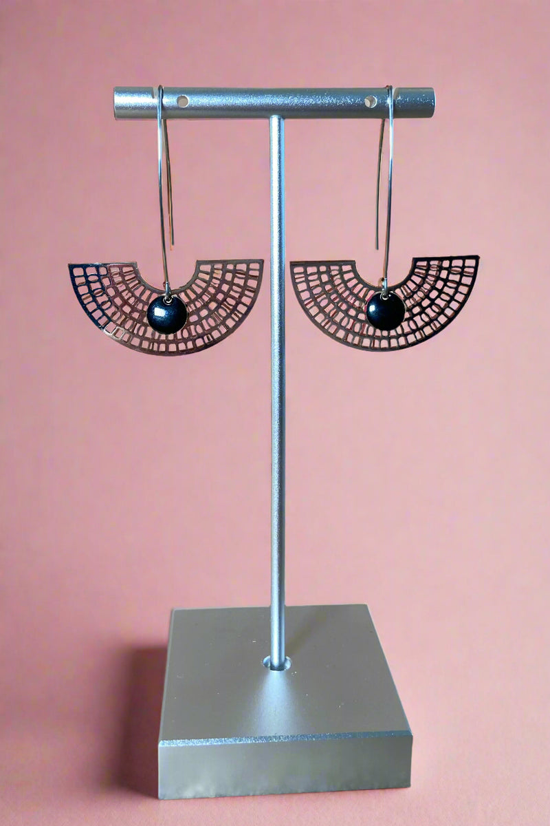 La Rêveuse Silver Black Earrings