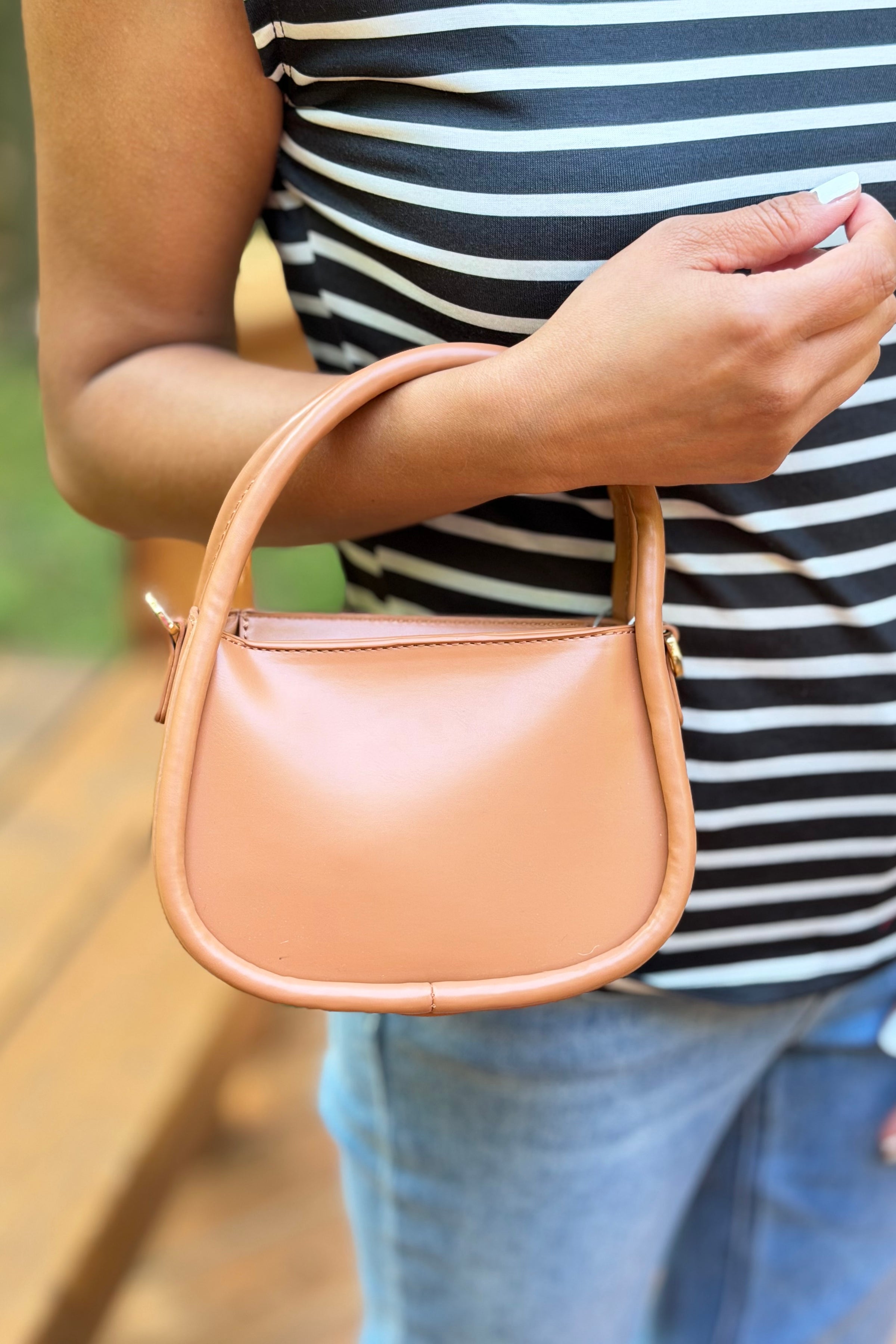 Dakota Mini Crossbody – Lt. Brown