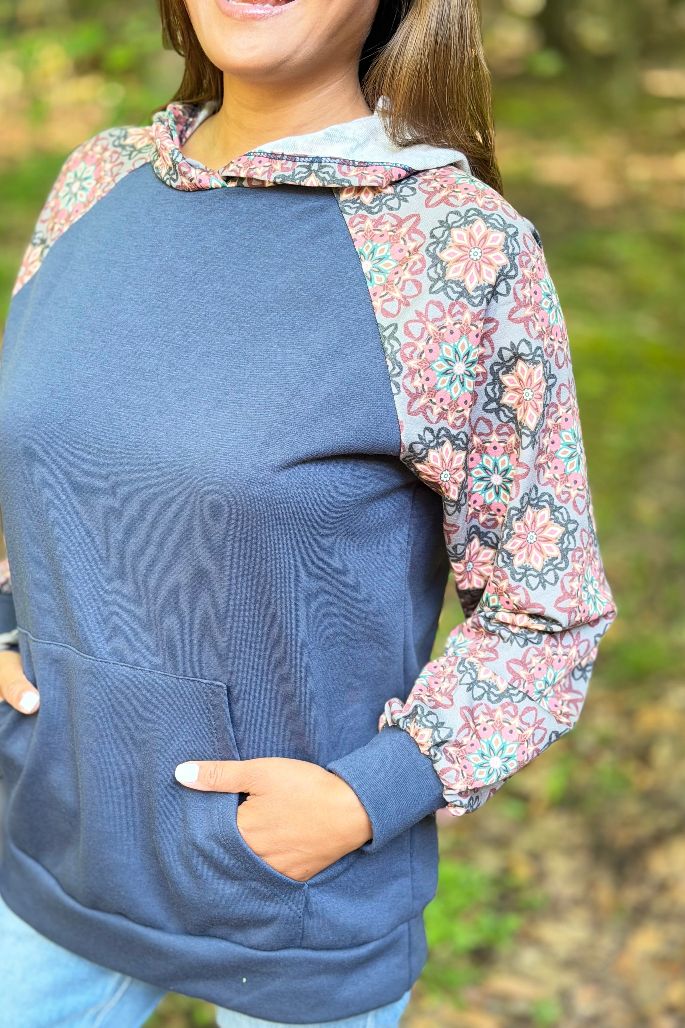 Pattern Sleeve Hoodie