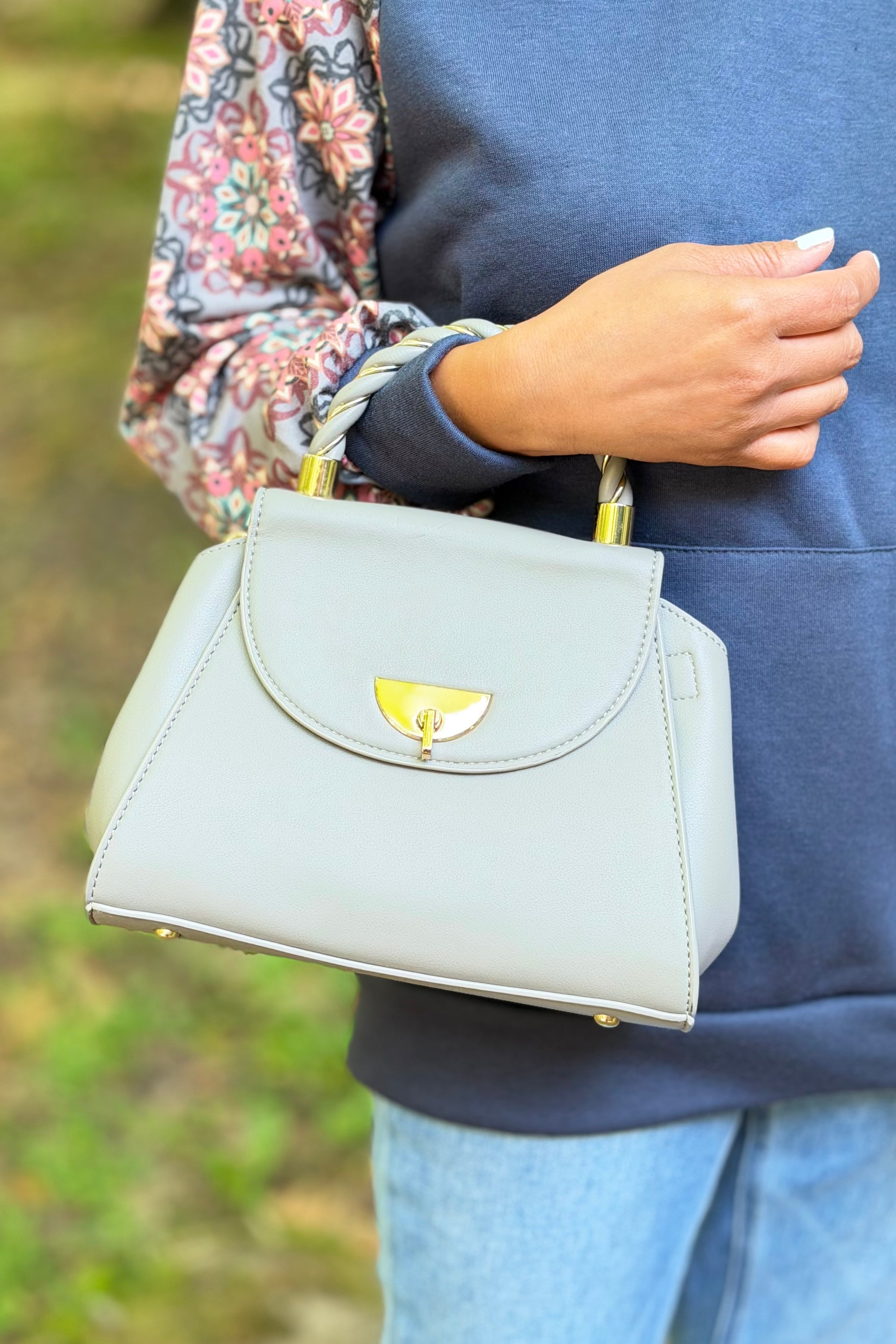 Clarke Twist Lock Satchel – Grey