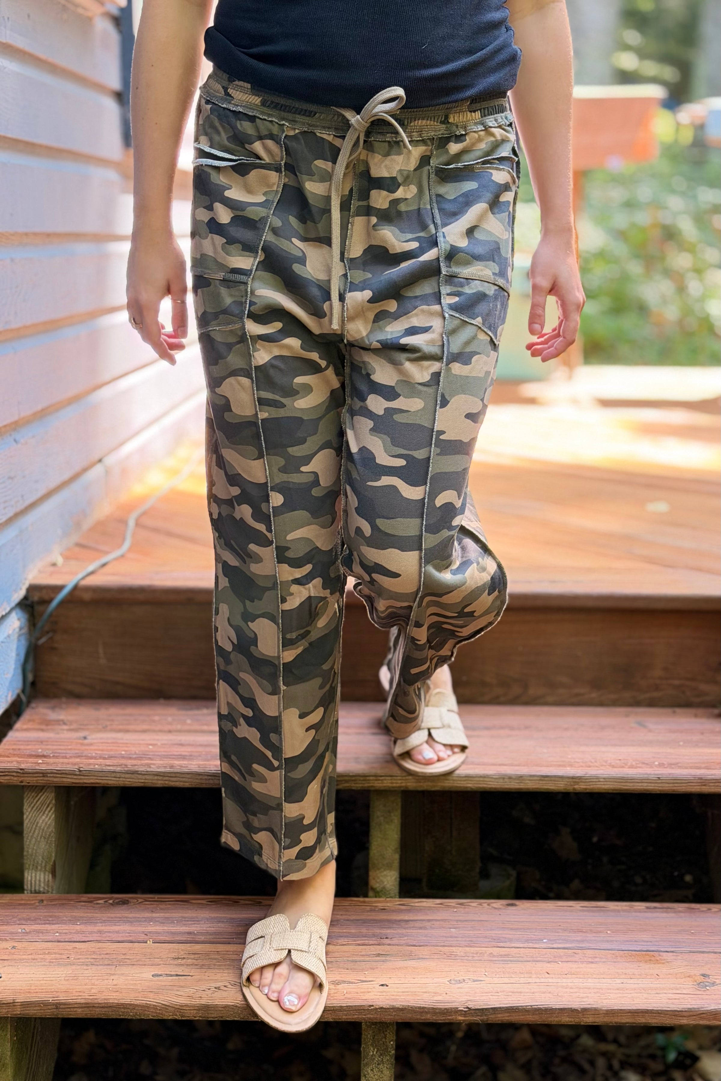 Barrel Fit Utility Pants - Camouflage