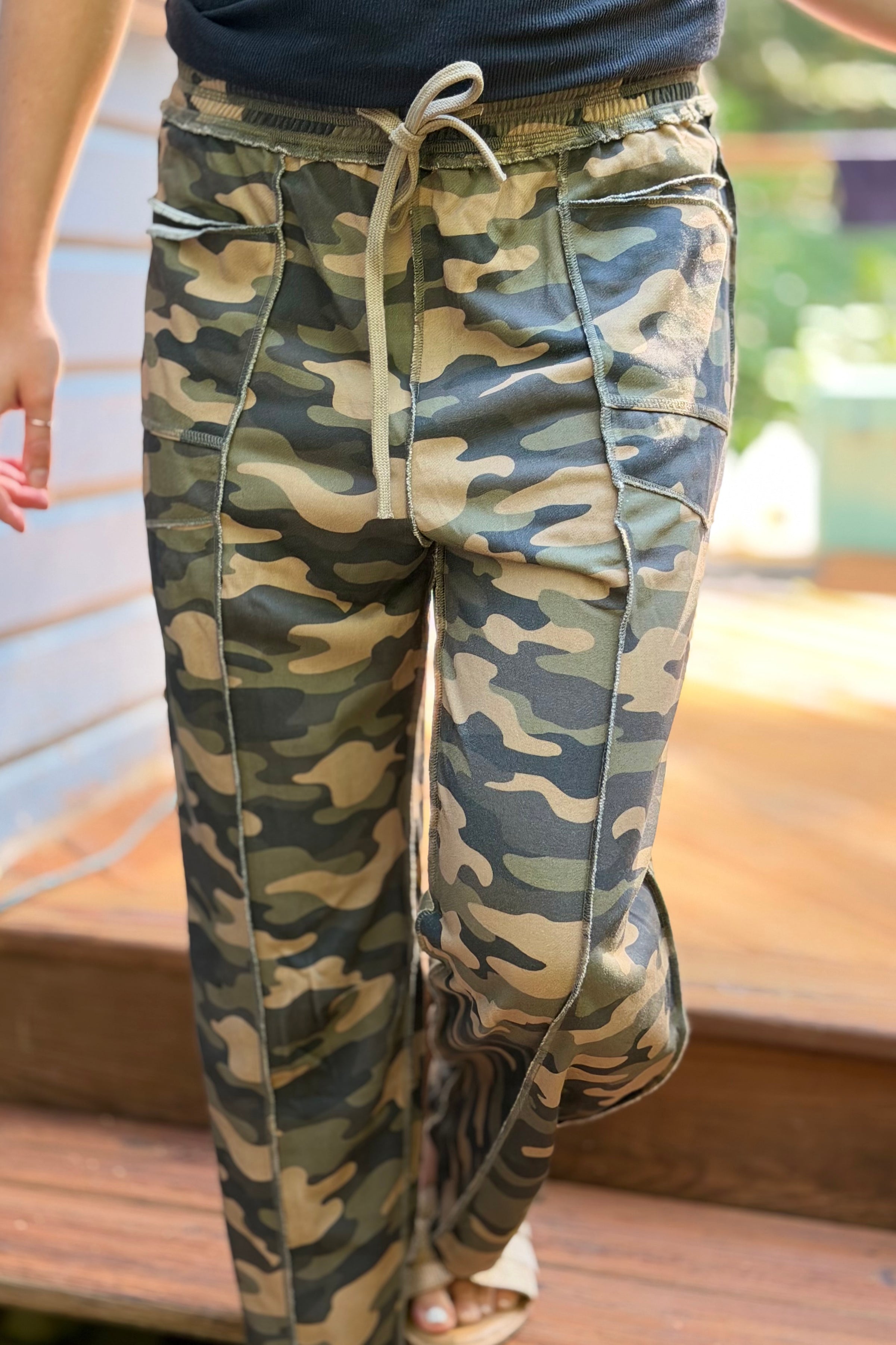 Barrel Fit Utility Pants - Camouflage
