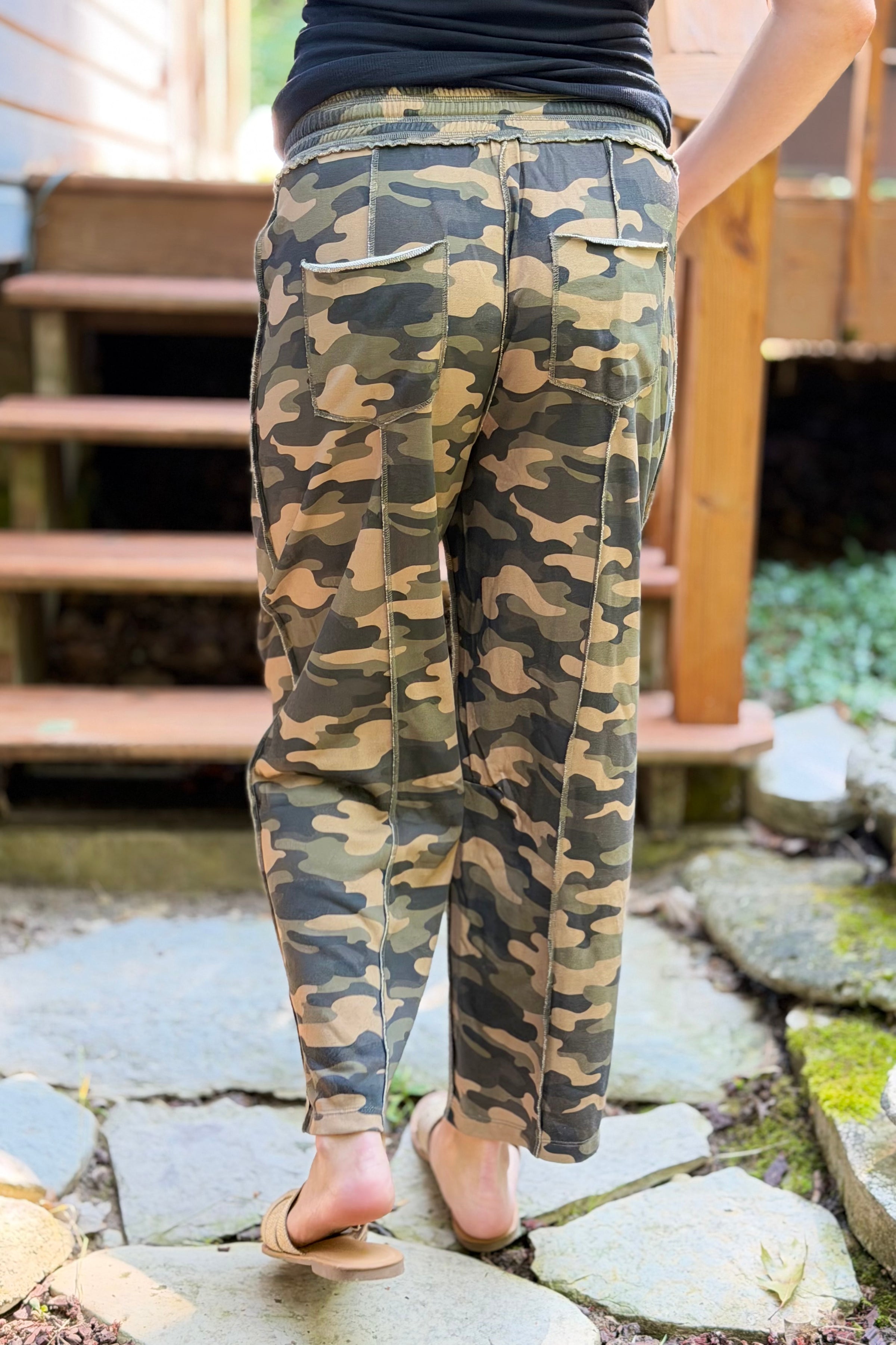 Barrel Fit Utility Pants - Camouflage