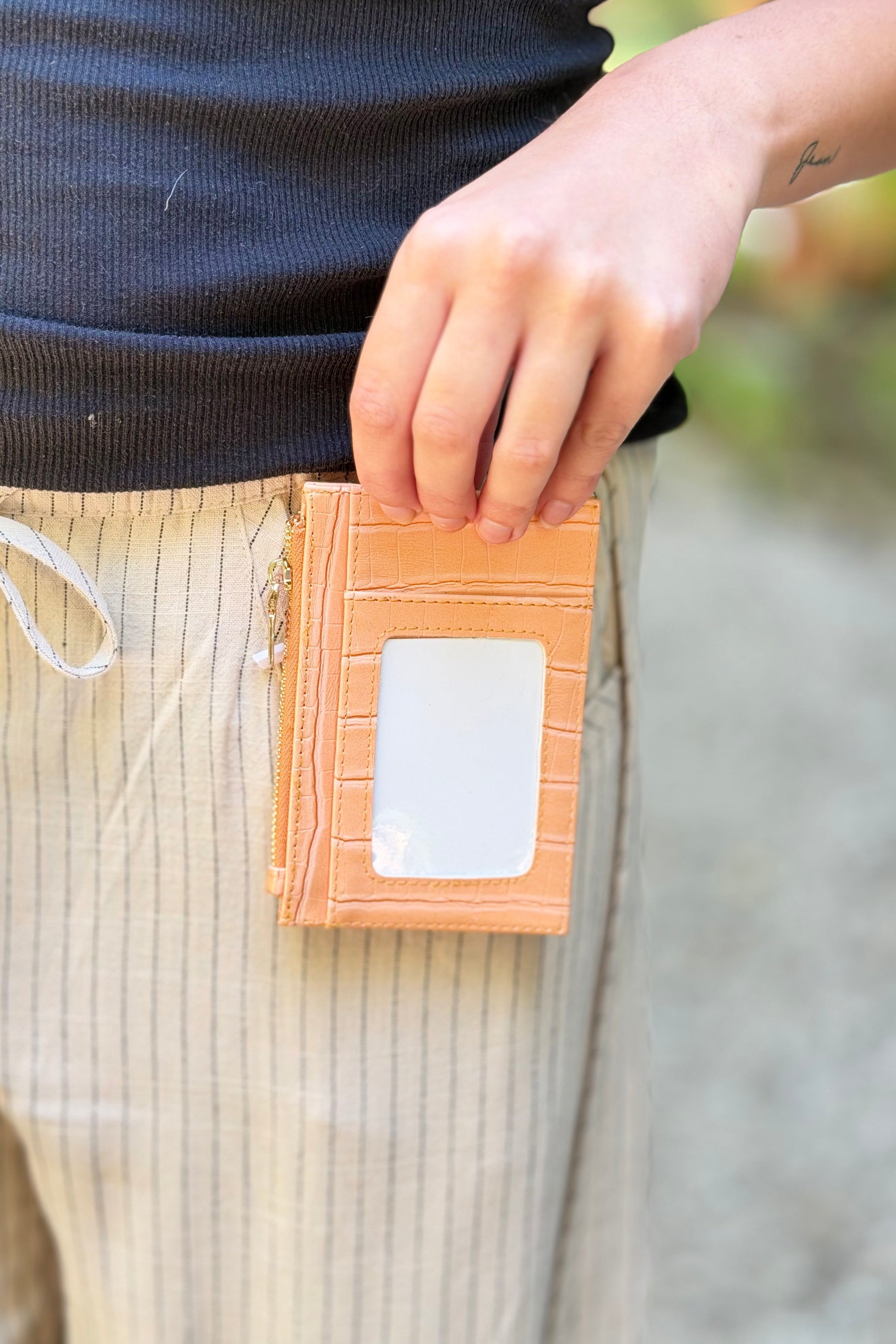Sia Zip Card Holder Wallet - Croc Orange