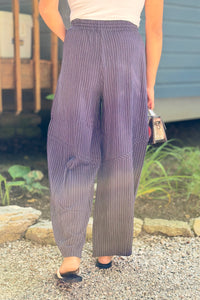 Relaxed Striped Pants - Navy