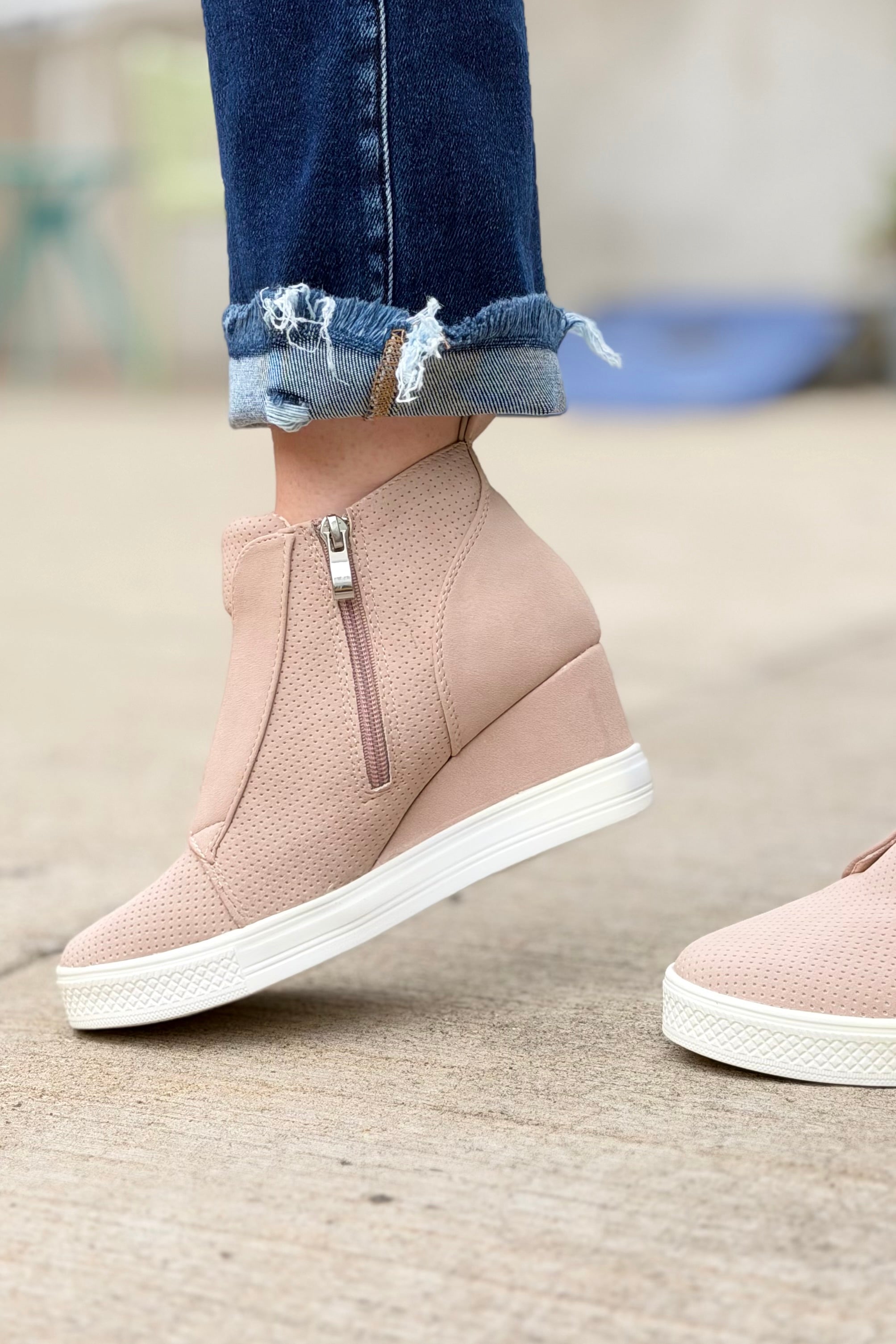 Zoey Hidden Wedge Sneaker - Blush