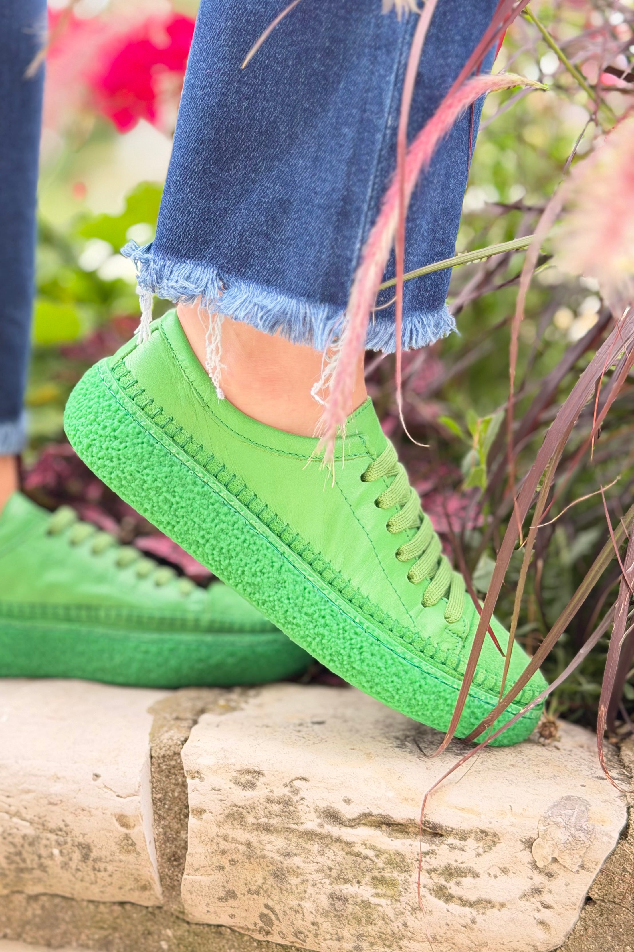 Aimee Solid Color Leather Sneaker - Green
