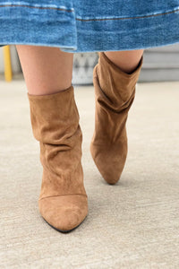 Gina Slouch Heel Bootie - Latte