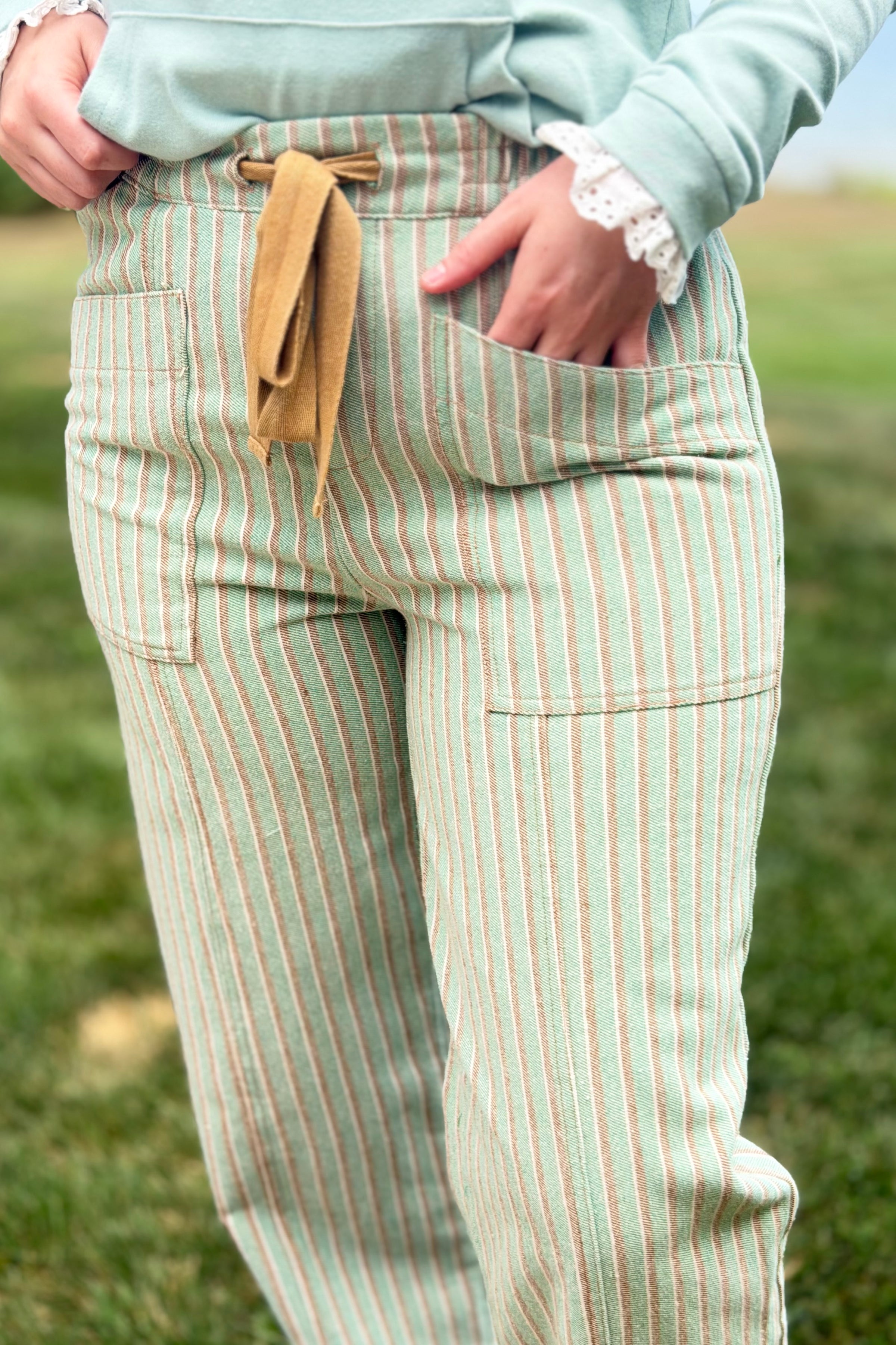 Striped Wide Leg Drawstring Pants