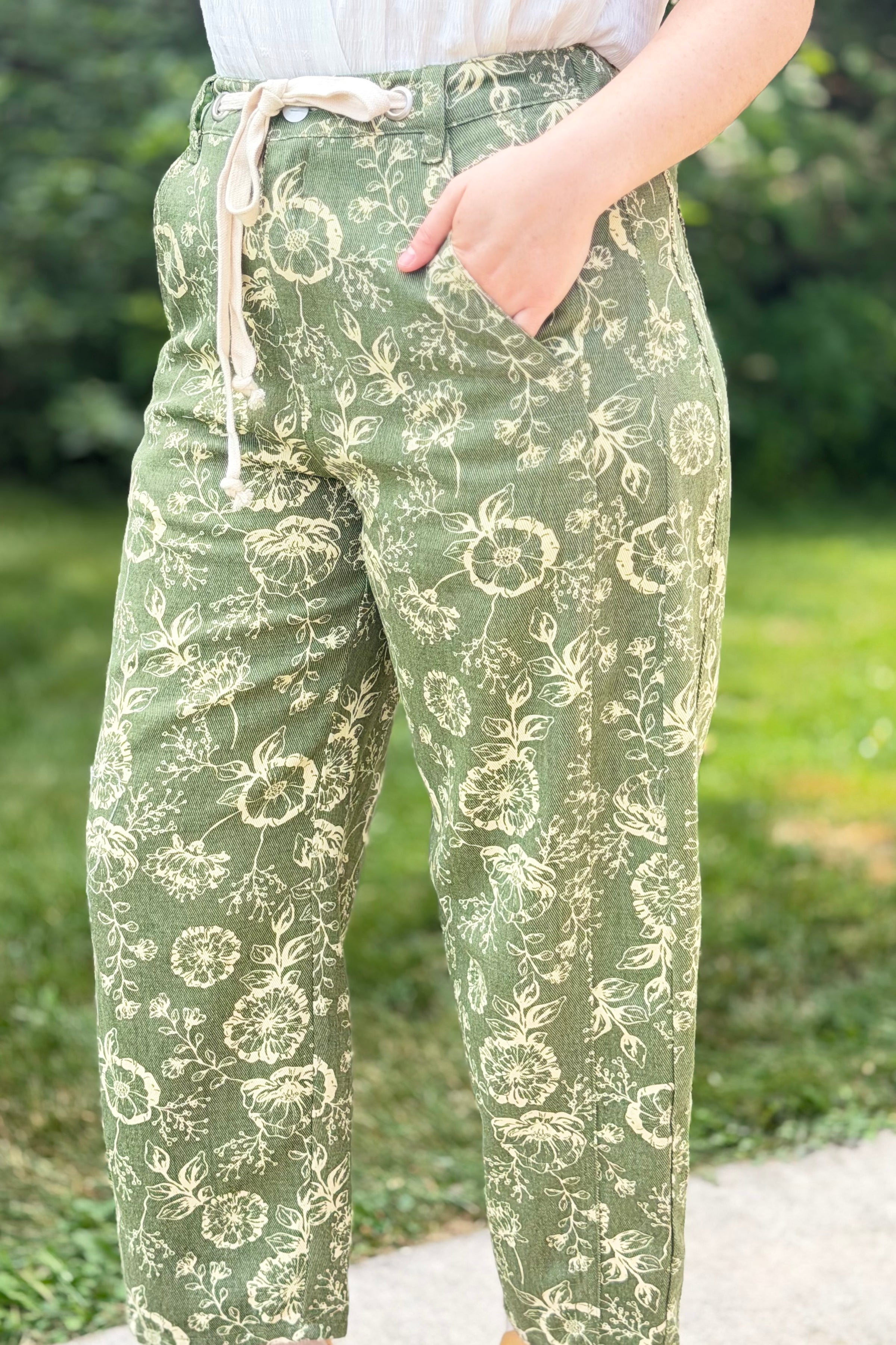 Floral Cropped Pants - Sage