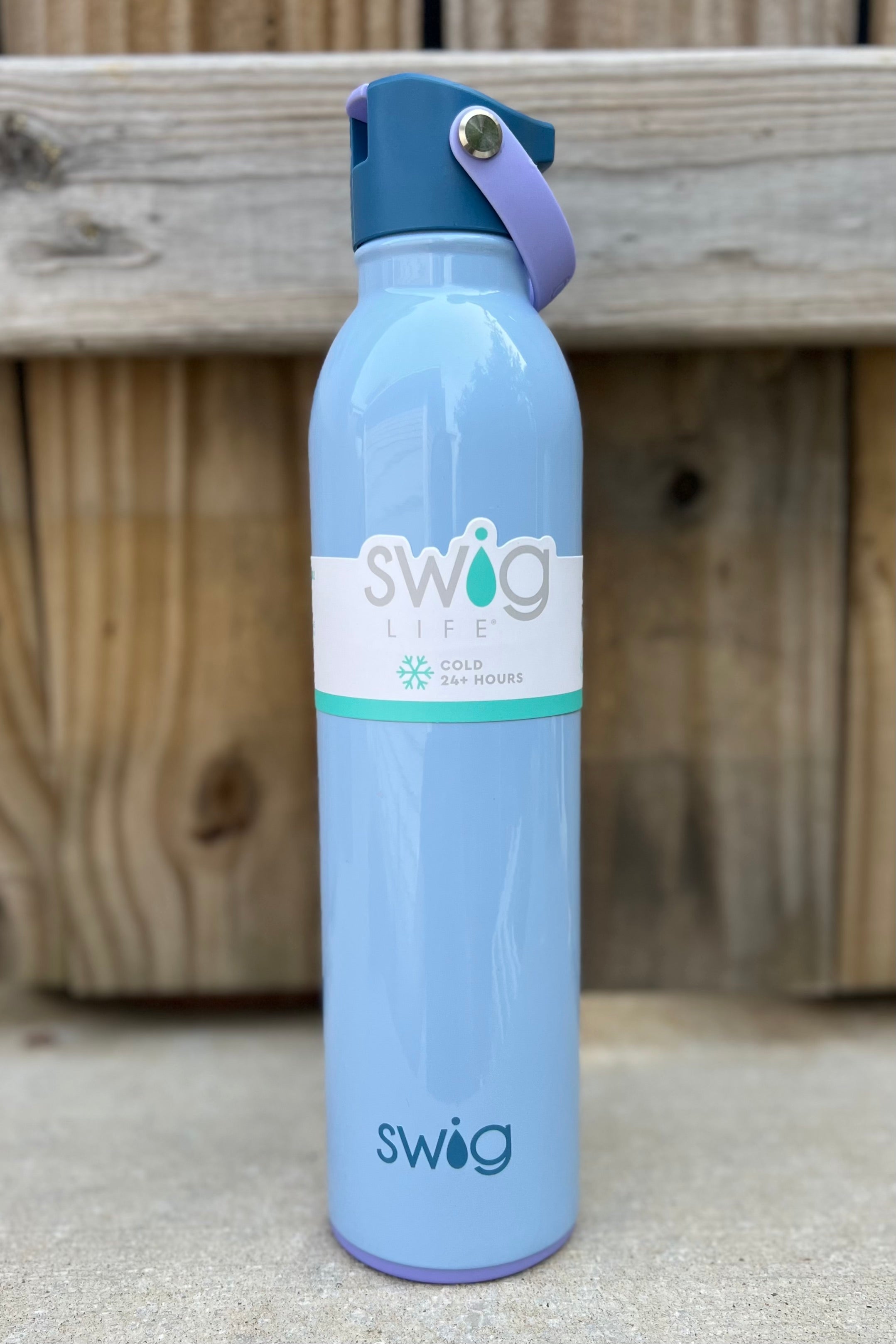 Swig - Bay Breeze Water Bottle Flip Sip Straw Gym Travel 26oz Cute