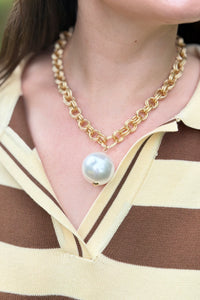 Big Pearl Chain Necklace