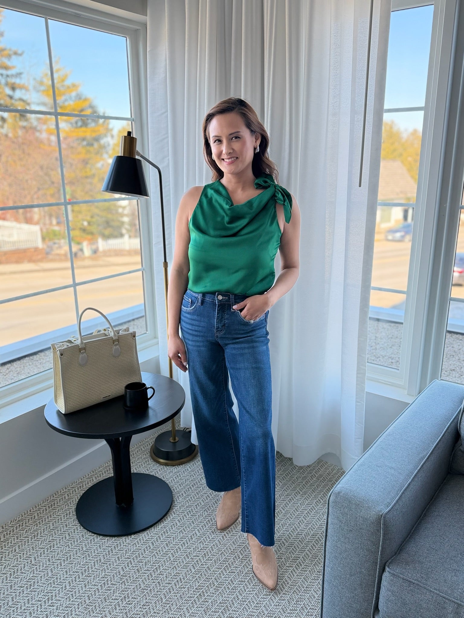 Tummy Control Mid Rise Wide Leg Jeans L11