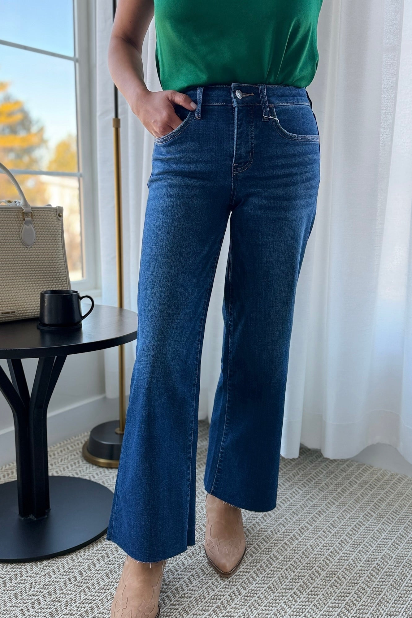 Tummy Control Mid Rise Wide Leg Jeans L11