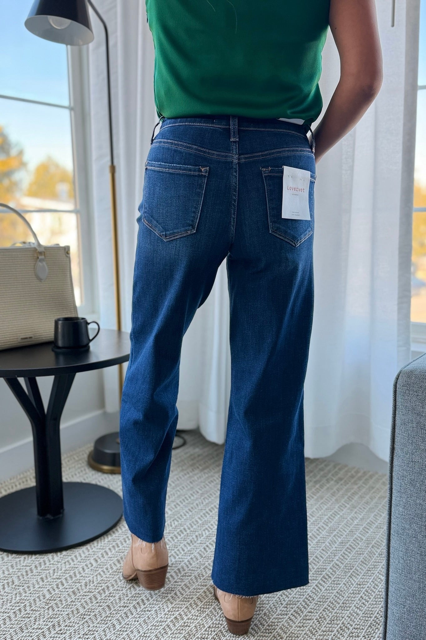 Tummy Control Mid Rise Wide Leg Jeans L11