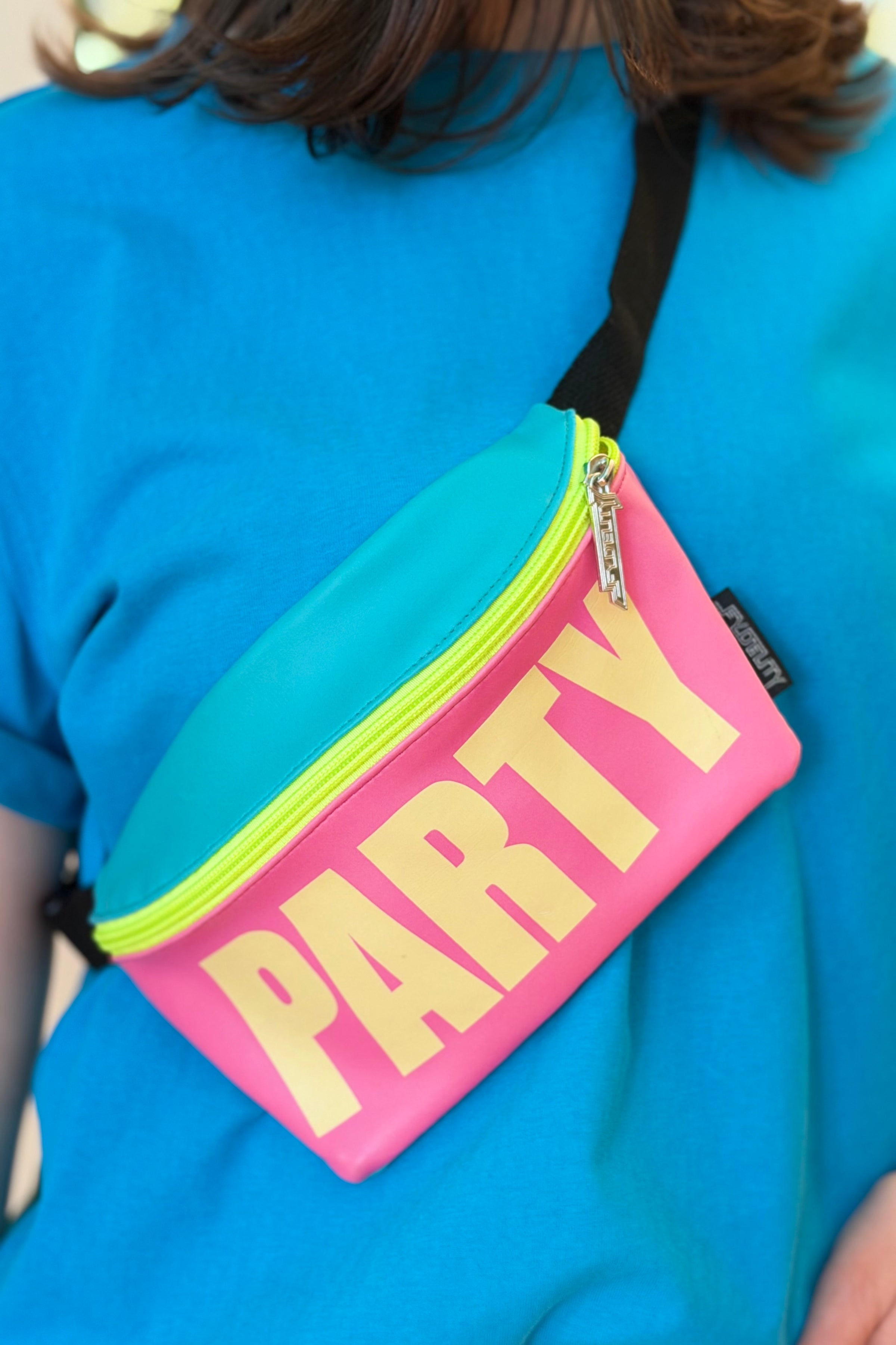 Fanny Pack / Sling Bag - Party (GLOW IN THE DARK)
