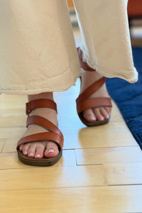 Karlie Strap Sandal - Cognac