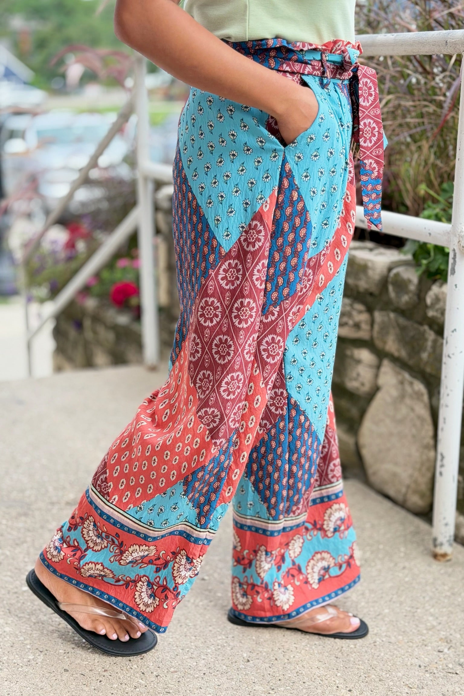 Border Print Wide Leg Trousers