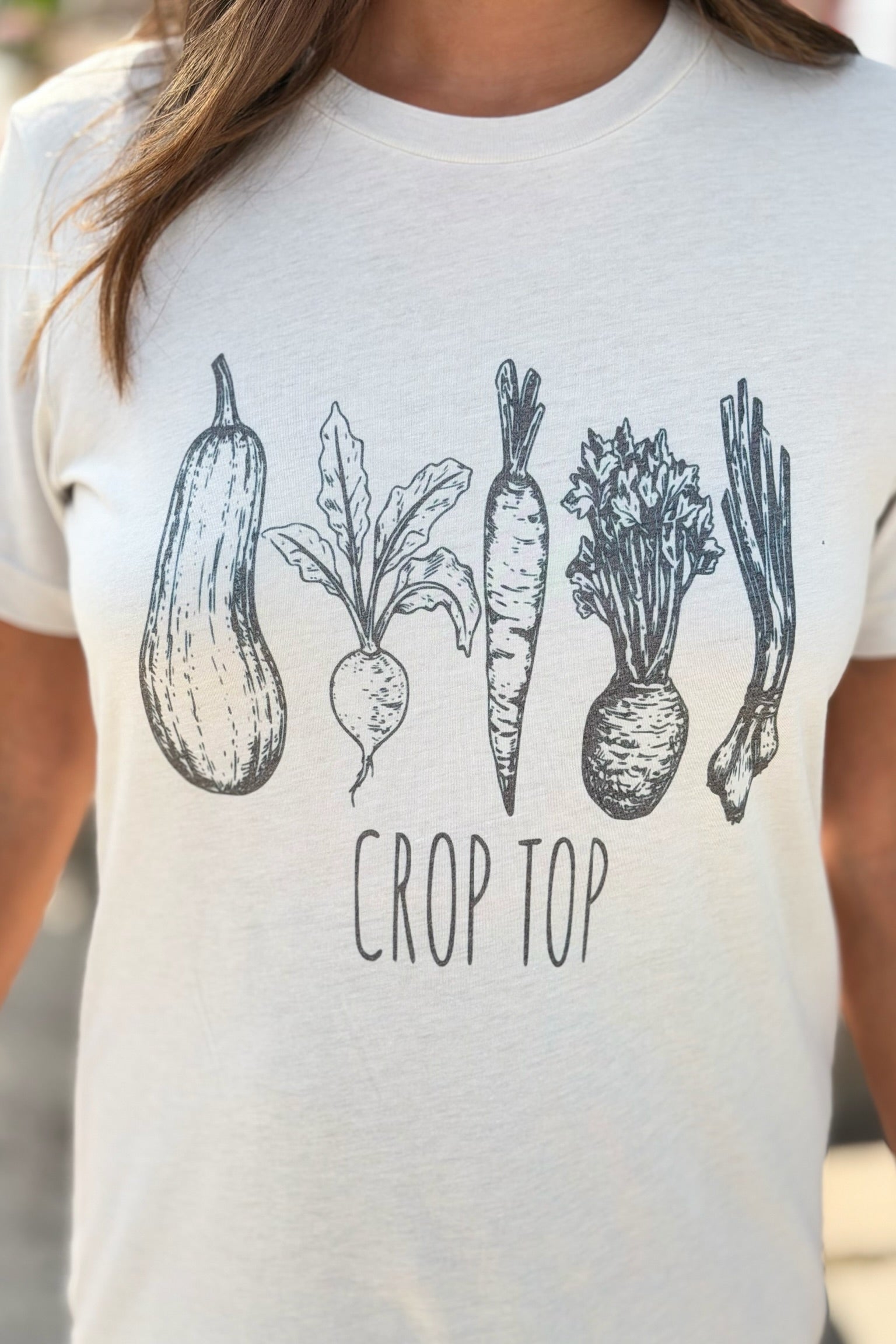 Gardening Tee - Sand