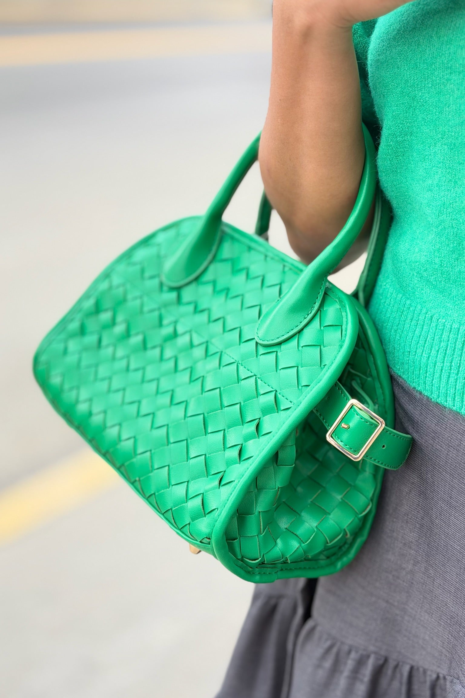 Kristie Woven Crossbody - Kelly Green