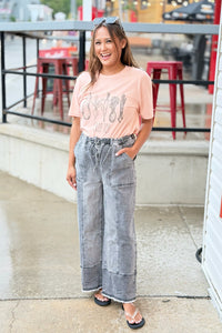 Gardening Tee - Peach