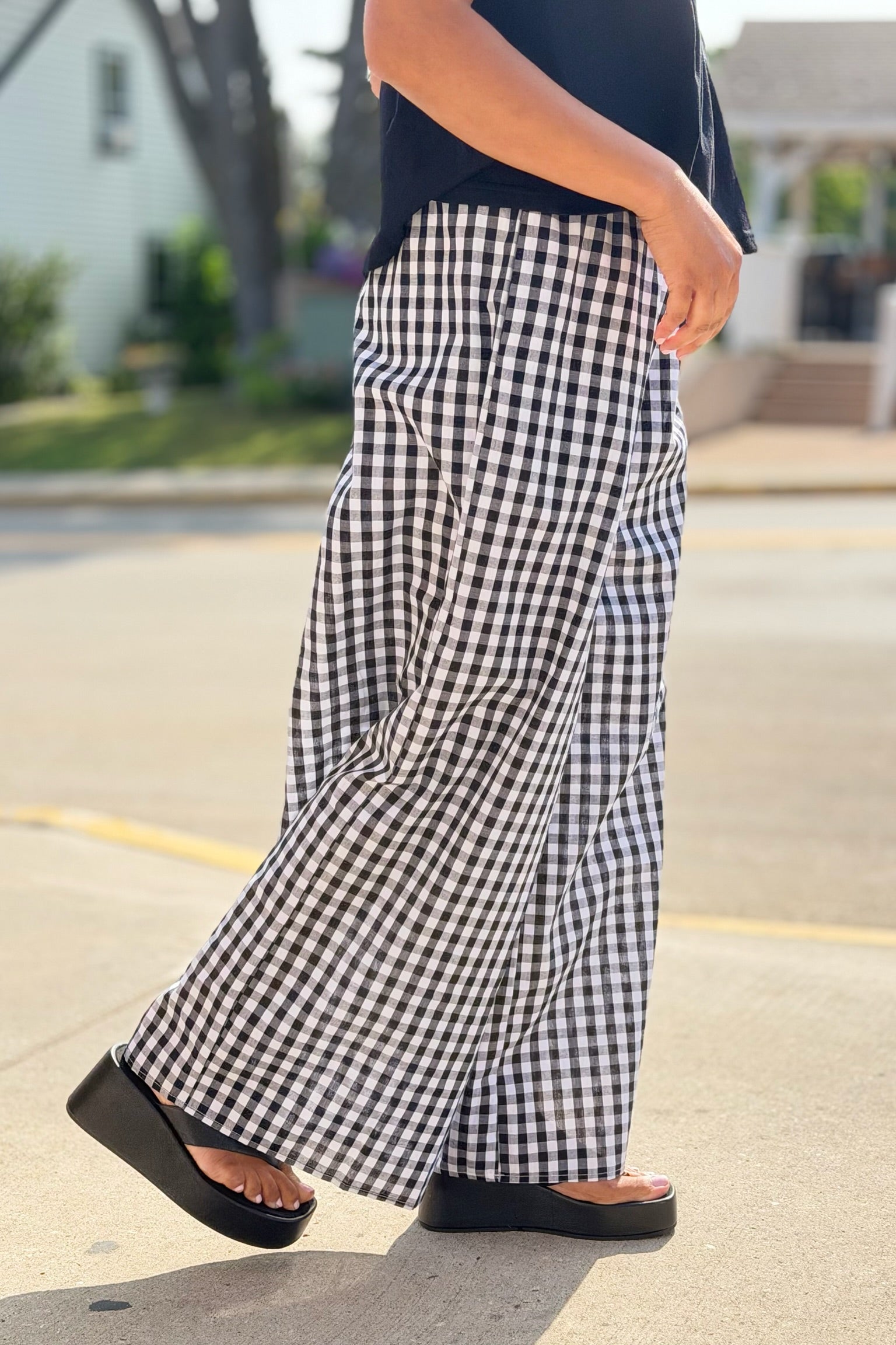Gingham Smocked Waist Pants - Black